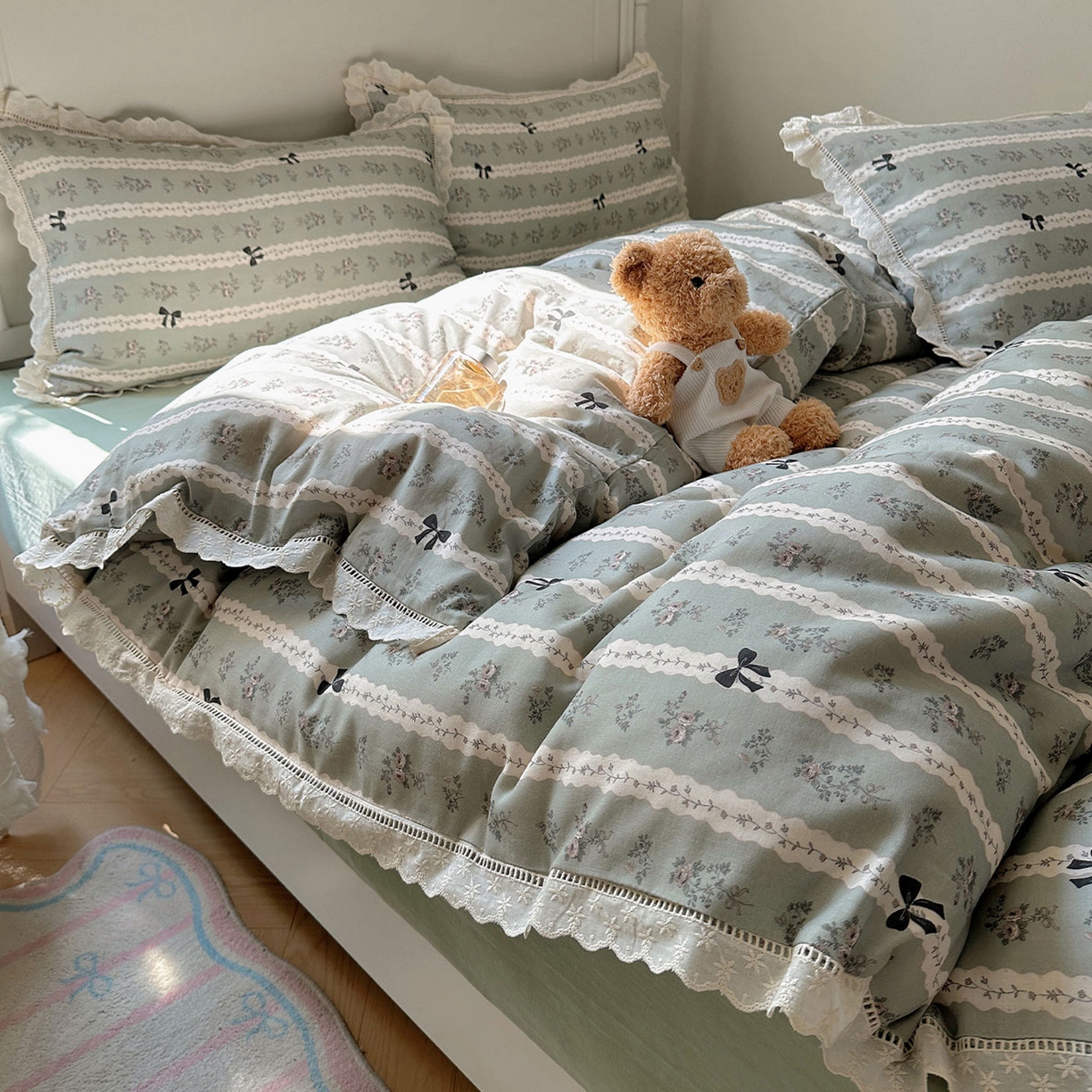 91家纺网 家纺一手货源 找家纺 （总）瑞莱 2025新款全棉纯棉A类有氧双层纱镂空花边四件套