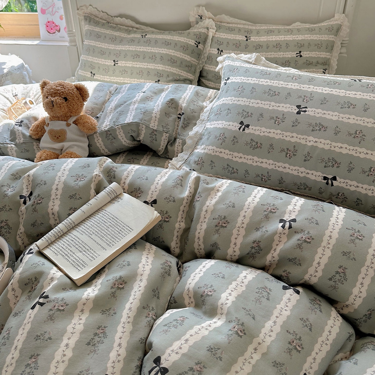 91家纺网 家纺一手货源 找家纺 瑞莱 2025新款全棉纯棉A类有氧双层纱镂空花边四件套 乐风序