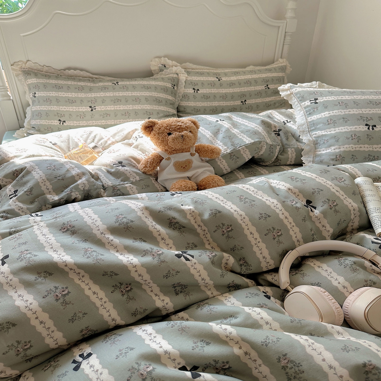 91家纺网 家纺一手货源 找家纺 瑞莱 2025新款全棉纯棉A类有氧双层纱镂空花边四件套 乐风序