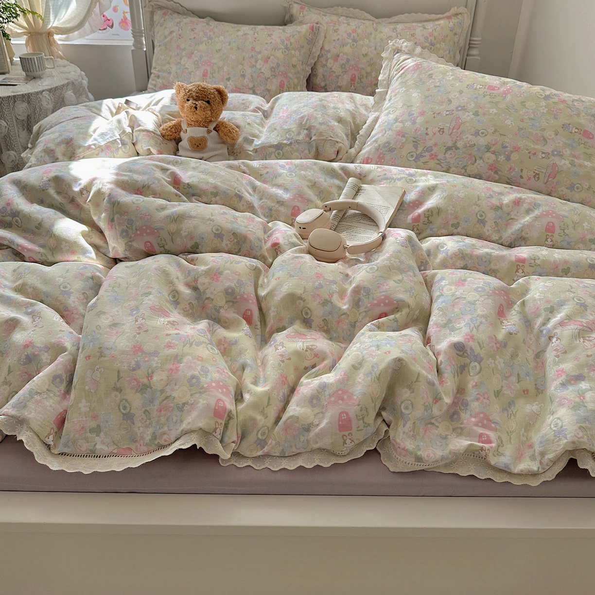 91家纺网 家纺一手货源 找家纺 瑞莱 2025新款全棉纯棉A类有氧双层纱镂空花边四件套 镂空-何枝小兔