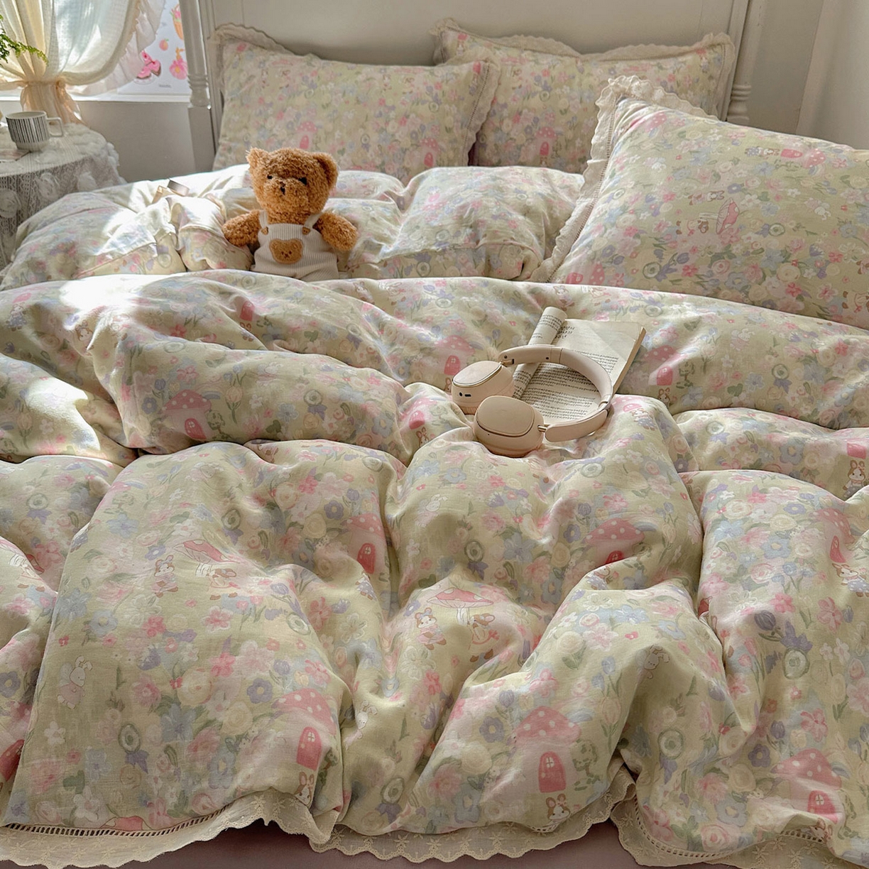 91家纺网 家纺一手货源 找家纺 瑞莱 2025新款全棉纯棉A类有氧双层纱镂空花边四件套 镂空-何枝小兔