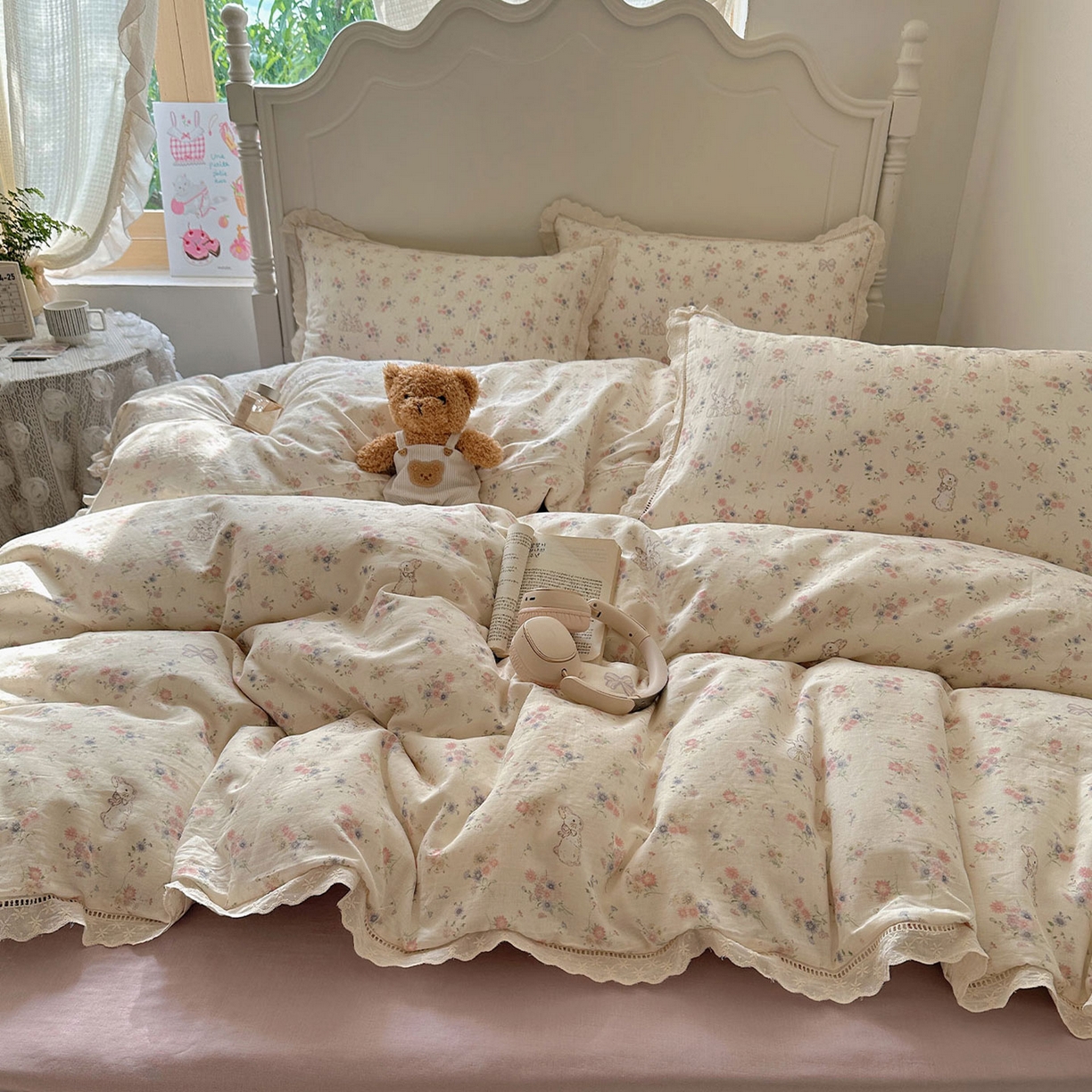 91家纺网 家纺一手货源 找家纺 瑞莱 2025新款全棉纯棉A类有氧双层纱镂空花边四件套 镂空-萝莉兔