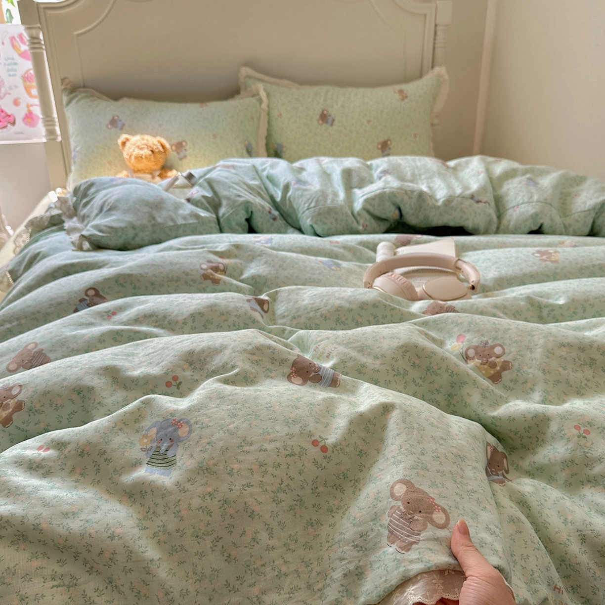 91家纺网 家纺一手货源 找家纺 瑞莱 2025新款全棉纯棉A类有氧双层纱镂空花边四件套 镂空-少女象