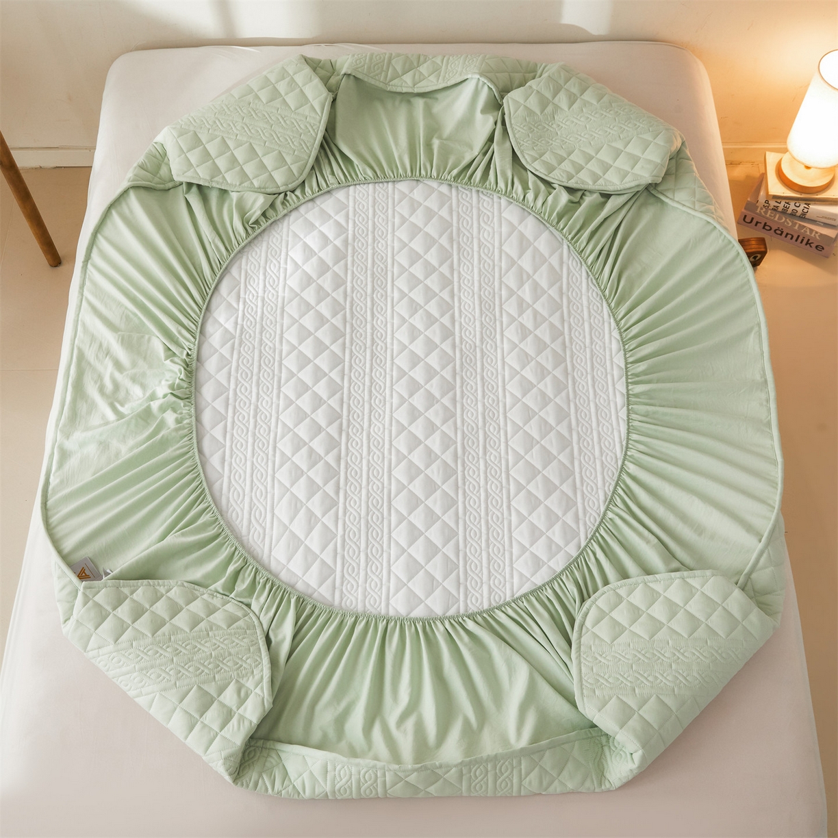 91家纺网 家纺一手货源 找家纺 雯豆家纺 2025新款梵可A类夹棉防水床笠三件套水洗棉磨毛床单保护套 梵可-清雅绿