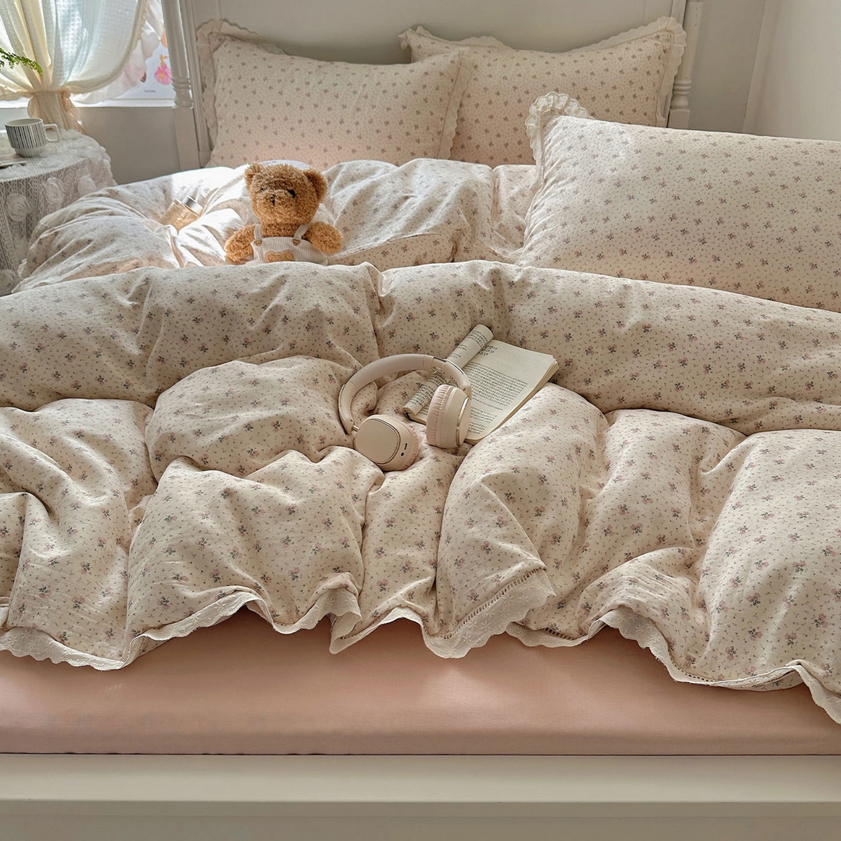 91家纺网 家纺一手货源 找家纺 瑞莱 2025新款全棉纯棉A类有氧双层纱镂空花边四件套 杏绘