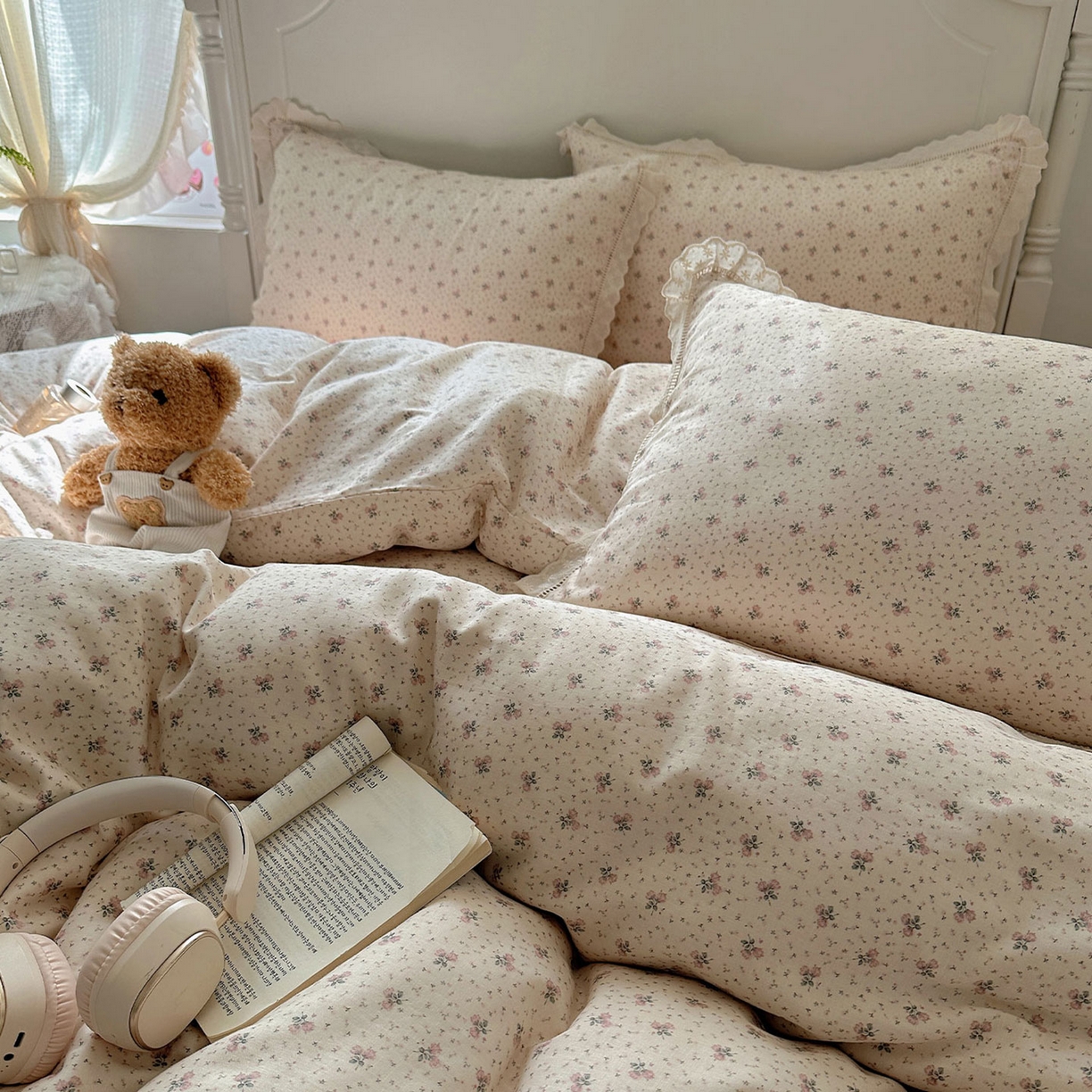 91家纺网 家纺一手货源 找家纺 瑞莱 2025新款全棉纯棉A类有氧双层纱镂空花边四件套 杏绘