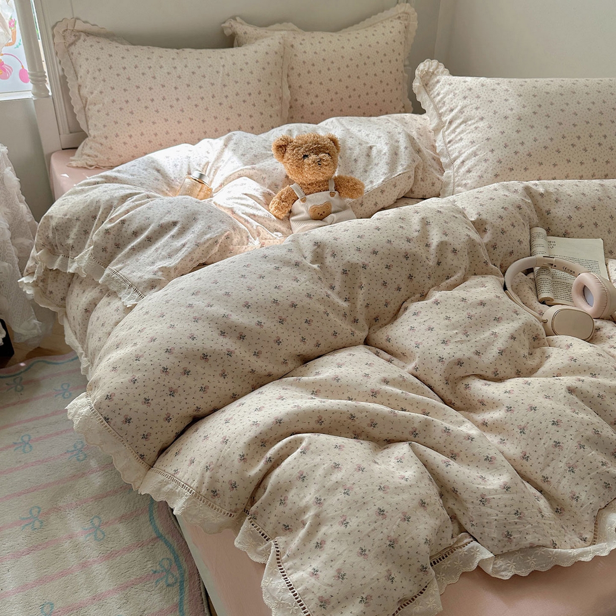 91家纺网 家纺一手货源 找家纺 瑞莱 2025新款全棉纯棉A类有氧双层纱镂空花边四件套 杏绘