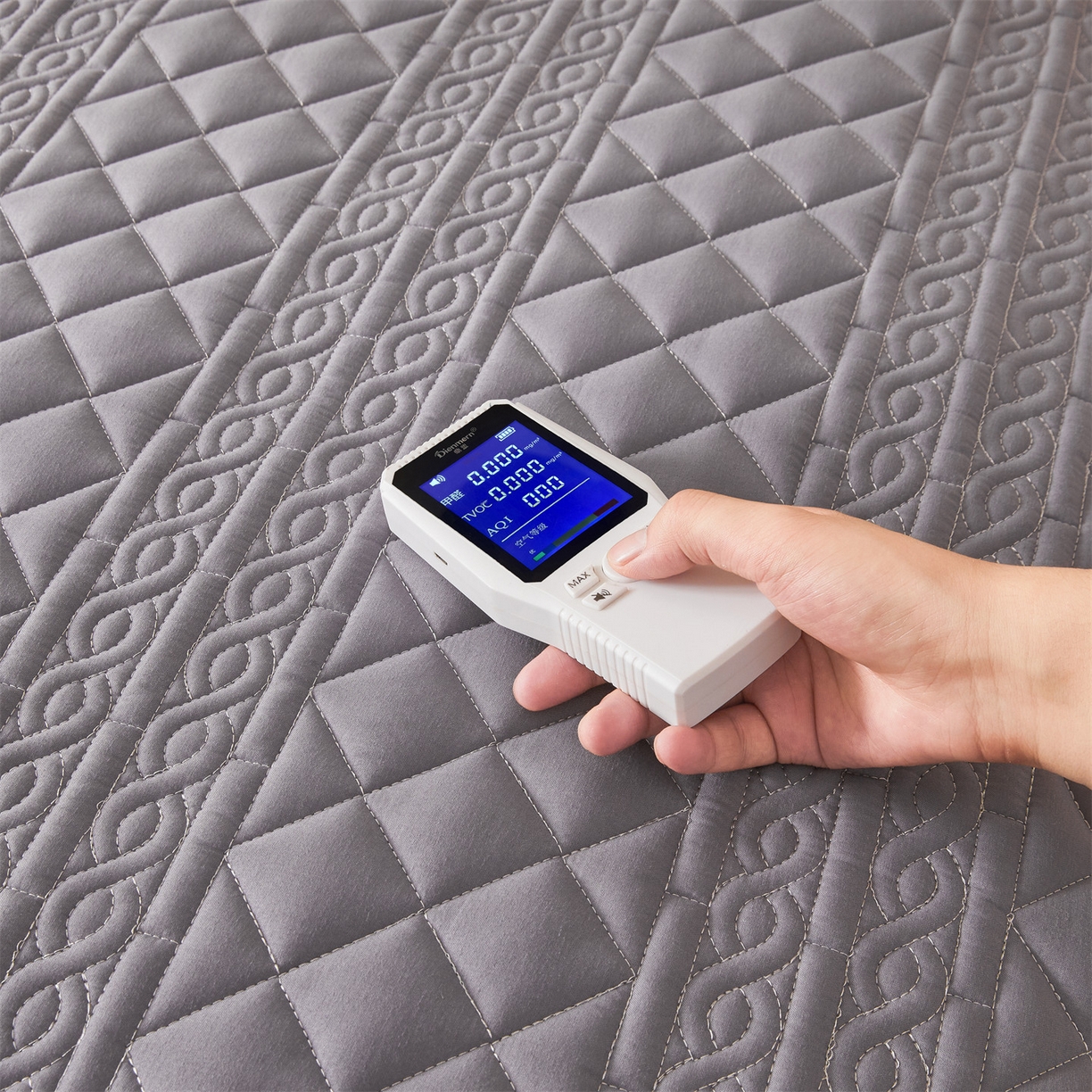 91家纺网 家纺一手货源 找家纺 雯豆家纺 2025新款梵可A类夹棉防水床笠三件套水洗棉磨毛床单保护套 梵可-深空灰