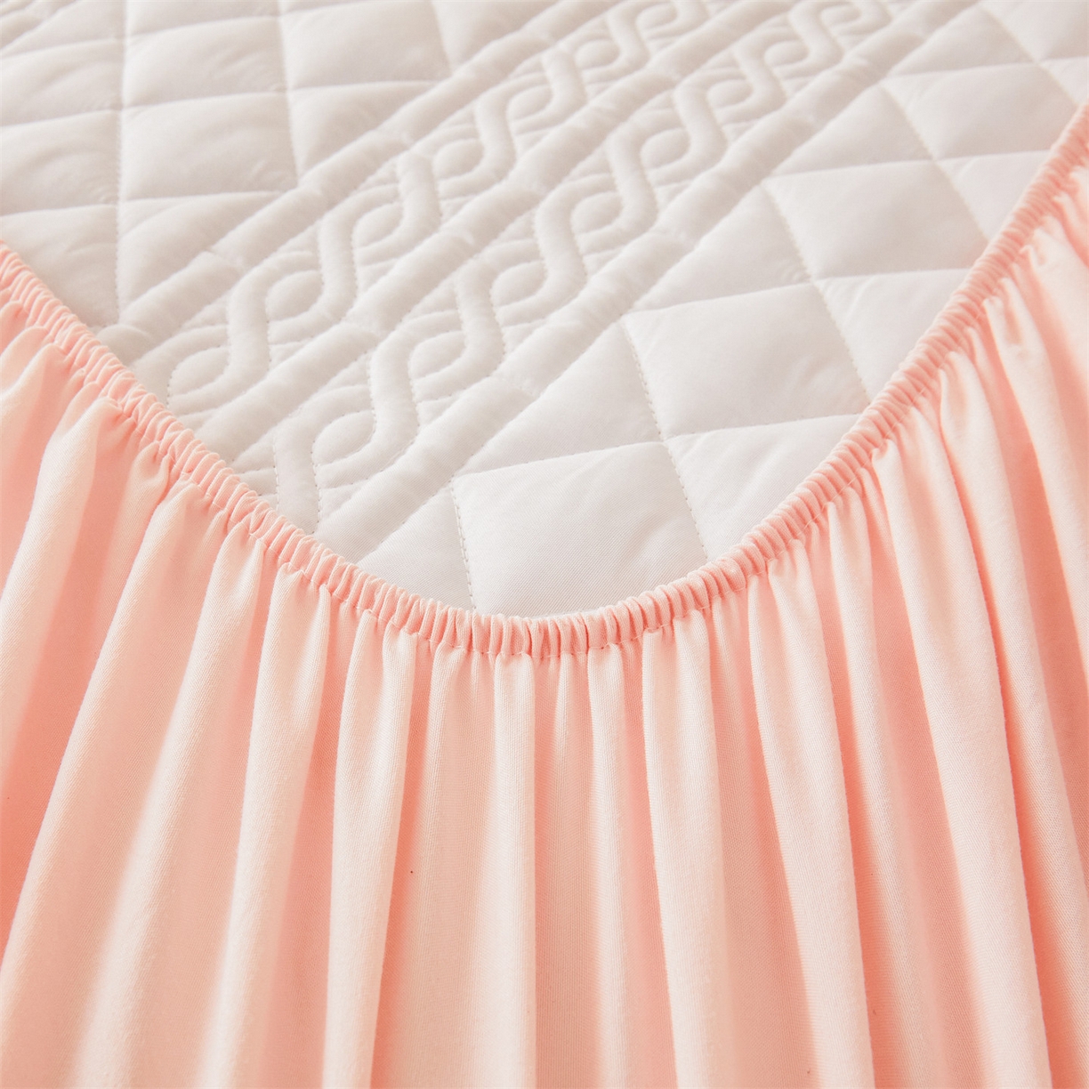 91家纺网 家纺一手货源 找家纺 雯豆家纺 2025新款梵可A类夹棉防水床笠三件套水洗棉磨毛床单保护套 梵可-密合粉