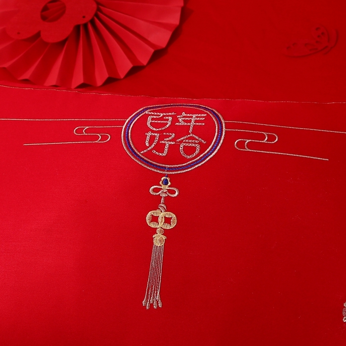 91家纺网 家纺一手货源 找家纺 珍贝家纺 2025新款婚庆枕大红枕芯结婚专用枕头枕芯 百年好合 48x74cm/只