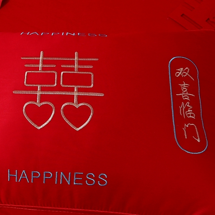 91家纺网 家纺一手货源 找家纺 珍贝家纺 2025新款婚庆枕大红枕芯结婚专用枕头枕芯 双喜临门 48x74cm/只