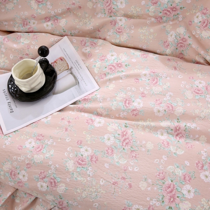 91家纺网 家纺一手货源 找家纺 衿成家纺 2025新款A类双层纱蕾丝花边床裙四件套 爱如星辰