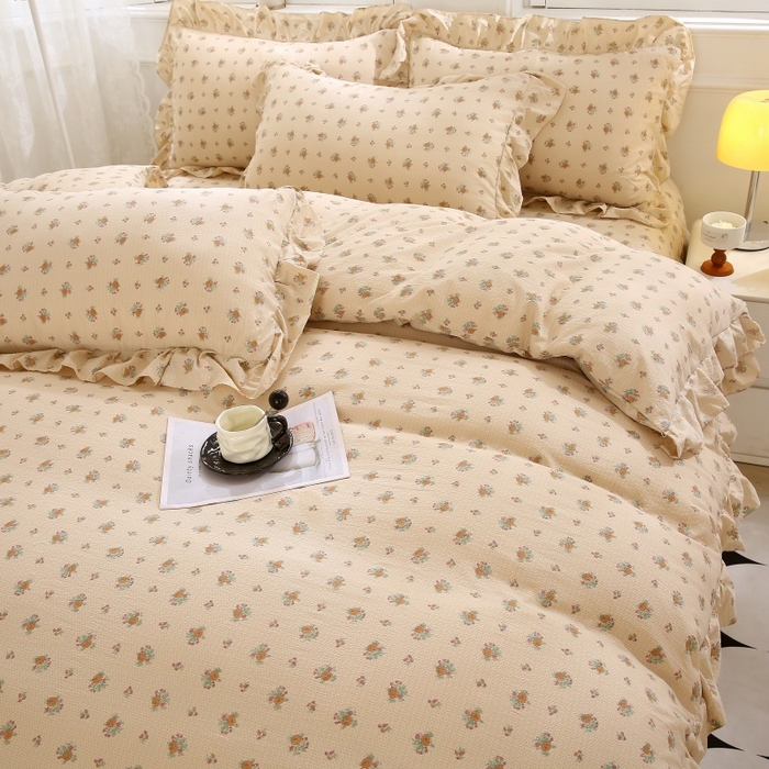 91家纺网 家纺一手货源 找家纺 衿成家纺 2025新款A类双层纱蕾丝花边床裙四件套 花海