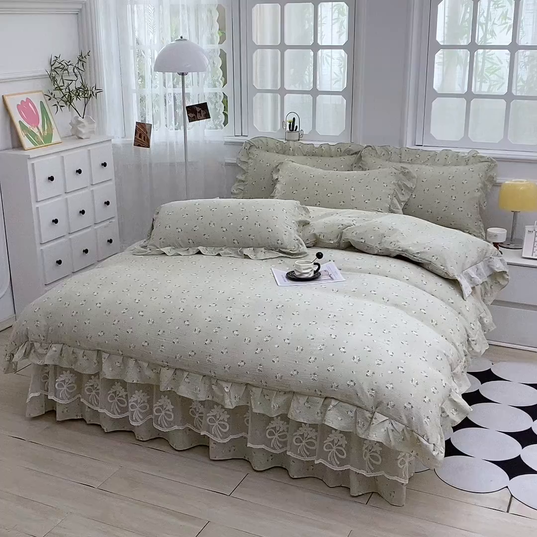 91家纺网 家纺一手货源 找家纺 衿成家纺 2025新款A类双层纱蕾丝花边床裙四件套 落日暮年-绿