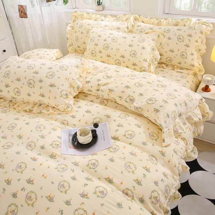 91家纺网 家纺一手货源 找家纺 衿成家纺 2025新款A类双层纱蕾丝花边床裙四件套 兔子欢喜