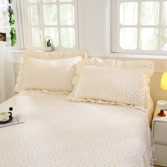 91家纺网 家纺一手货源 找家纺 衿成家纺 2025新款A类双层纱蕾丝花边床裙四件套 栀子海