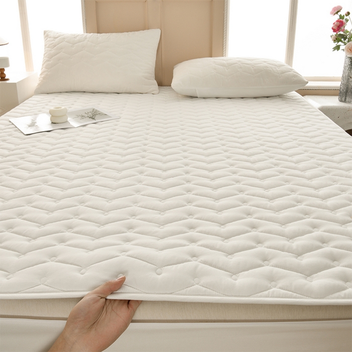 91家纺网 家纺一手货源 找家纺 衿成家纺 2025新款磨毛夹棉全包防水床笠 六面防水白