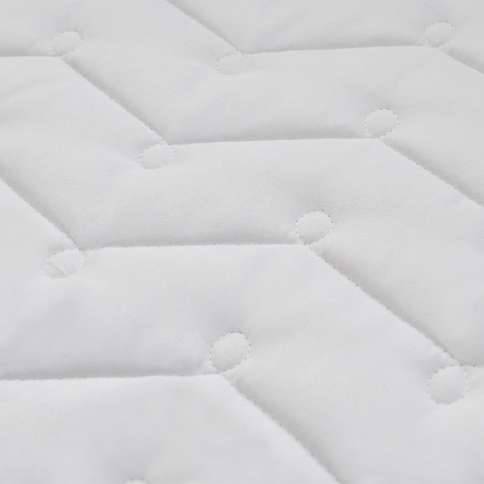 91家纺网 家纺一手货源 找家纺 衿成家纺 2025新款磨毛夹棉全包防水床笠 六面防水卡其