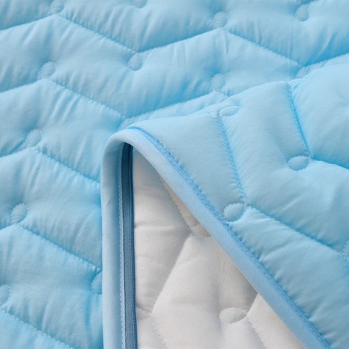 91家纺网 家纺一手货源 找家纺 衿成家纺 2025新款磨毛夹棉全包防水床笠 六面防水天蓝