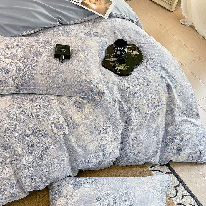 91家纺网 家纺一手货源 找家纺 悦织湾家纺 2025爆款上新【全棉60S长绒棉】100%全棉60S长绒棉四件套纯棉印花床上用品34件套轻奢北欧公主风 魅影-蓝