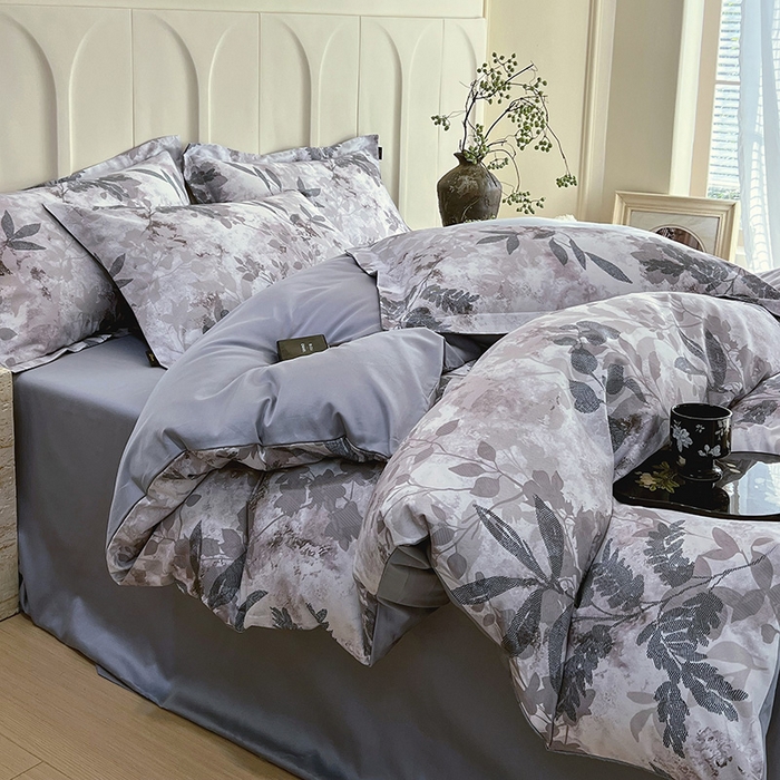 91家纺网 家纺一手货源 找家纺 悦织湾家纺 2025爆款上新【全棉60S长绒棉】100%全棉60S长绒棉四件套纯棉印花床上用品34件套轻奢北欧公主风 小雾山雨蓝