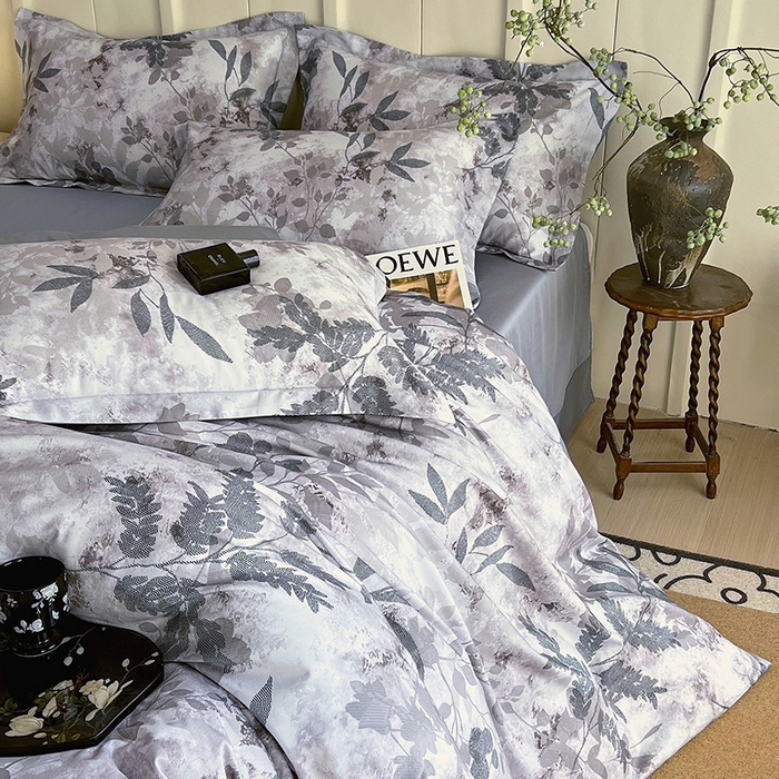 91家纺网 家纺一手货源 找家纺 悦织湾家纺 2025爆款上新【全棉60S长绒棉】100%全棉60S长绒棉四件套纯棉印花床上用品34件套轻奢北欧公主风 小雾山雨蓝