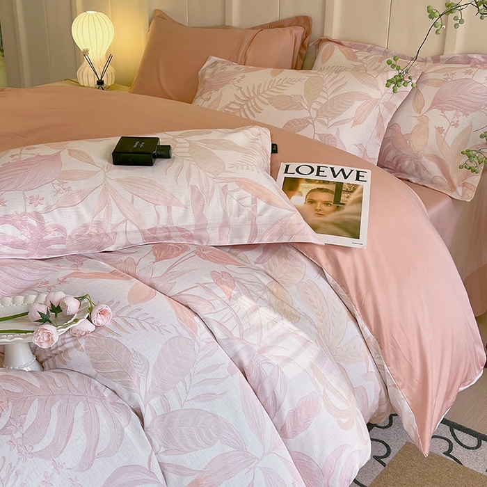 91家纺网 家纺一手货源 找家纺 悦织湾家纺 2025爆款上新【全棉60S长绒棉】100%全棉60S长绒棉四件套纯棉印花床上用品34件套轻奢北欧公主风 深海秘境-粉