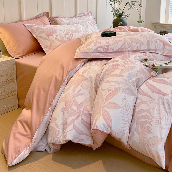 91家纺网 家纺一手货源 找家纺 悦织湾家纺 2025爆款上新【全棉60S长绒棉】100%全棉60S长绒棉四件套纯棉印花床上用品34件套轻奢北欧公主风 深海秘境-粉