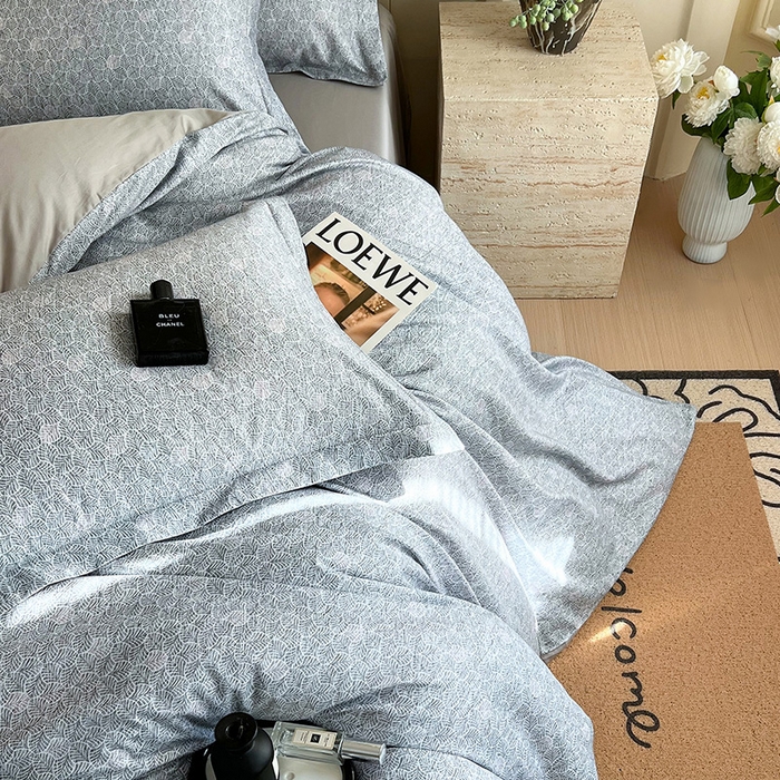 91家纺网 家纺一手货源 找家纺 悦织湾家纺 2025爆款上新【全棉60S长绒棉】100%全棉60S长绒棉四件套纯棉印花床上用品34件套轻奢北欧公主风 沐雁-绿