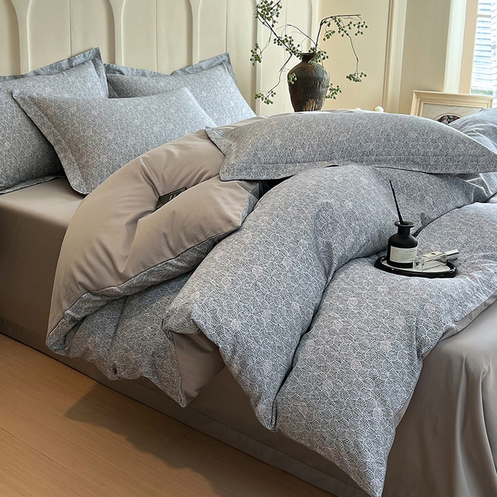 91家纺网 家纺一手货源 找家纺 悦织湾家纺 2025爆款上新【全棉60S长绒棉】100%全棉60S长绒棉四件套纯棉印花床上用品34件套轻奢北欧公主风 沐雁-绿