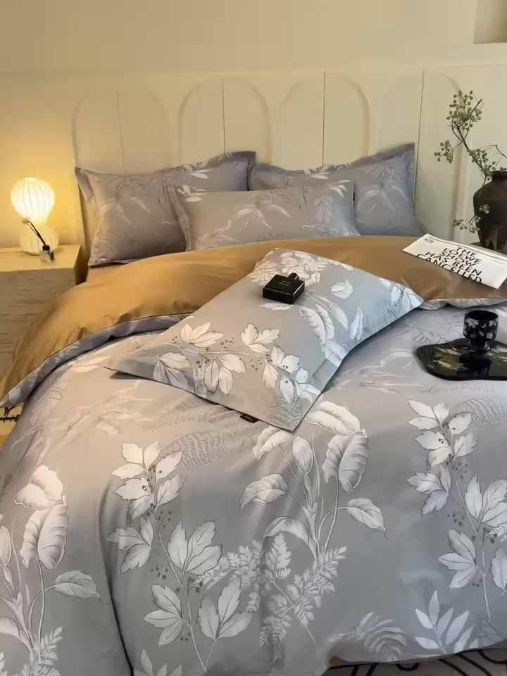 91家纺网 家纺一手货源 找家纺 悦织湾家纺 2025爆款上新【全棉60S长绒棉】100%全棉60S长绒棉四件套纯棉印花床上用品34件套轻奢北欧公主风 风华枝叶-灰