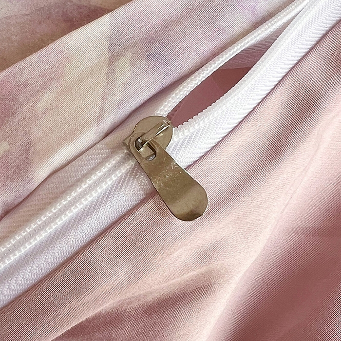 91家纺网 家纺一手货源 找家纺 悦织湾家纺 2025爆款上新【全棉60S长绒棉】100%全棉60S长绒棉四件套纯棉印花床上用品34件套轻奢北欧公主风 天空之境-粉