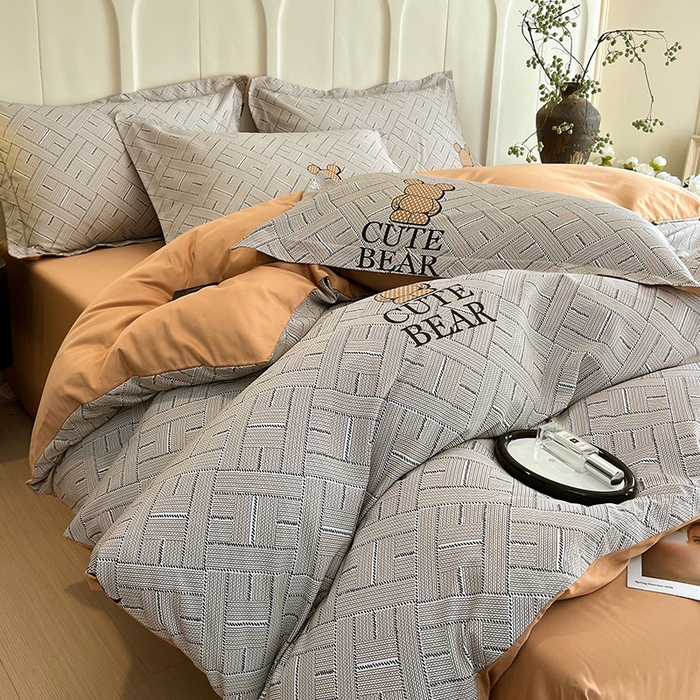 91家纺网 家纺一手货源 找家纺 悦织湾家纺 2025爆款上新【全棉60S长绒棉】100%全棉60S长绒棉四件套纯棉印花床上用品34件套轻奢北欧公主风 布朗熊