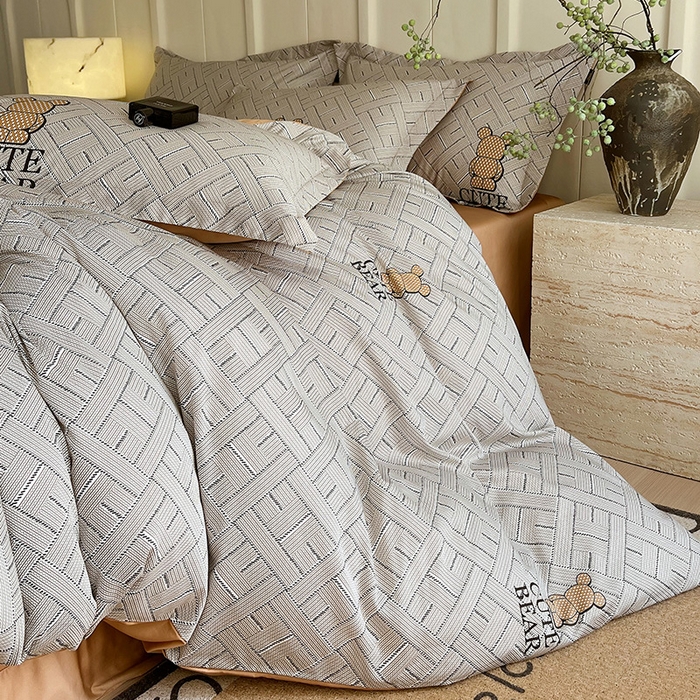 91家纺网 家纺一手货源 找家纺 悦织湾家纺 2025爆款上新【全棉60S长绒棉】100%全棉60S长绒棉四件套纯棉印花床上用品34件套轻奢北欧公主风 布朗熊