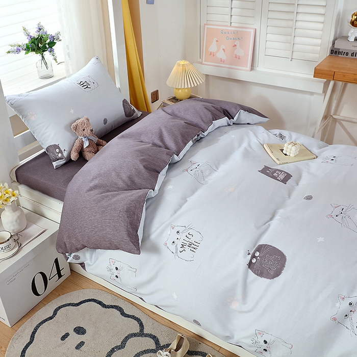 91家纺网 家纺一手货源 找家纺 悦织湾家纺 2025新款13372全棉纯棉印花学生三件套正宗高密度活性环保印染上下铺三件套 哈基米-灰