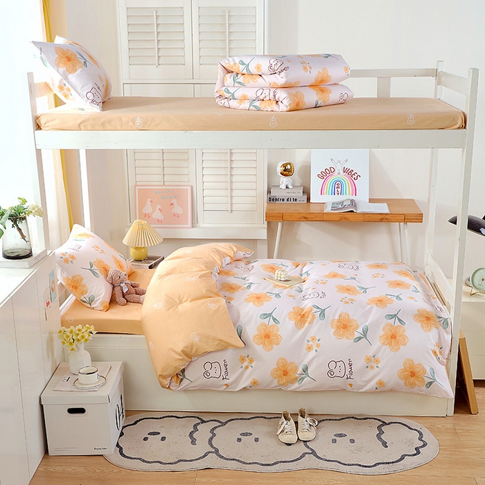 91家纺网 家纺一手货源 找家纺 悦织湾家纺 2025新款13372全棉纯棉印花学生三件套正宗高密度活性环保印染上下铺三件套 花间小熊-黄