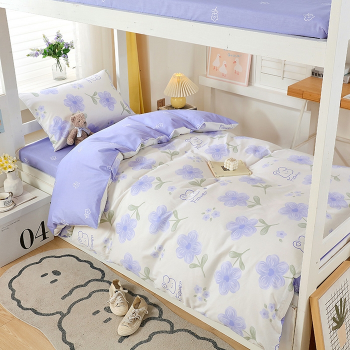 91家纺网 家纺一手货源 找家纺 悦织湾家纺 2025新款13372全棉纯棉印花学生三件套正宗高密度活性环保印染上下铺三件套 花间小熊-蓝