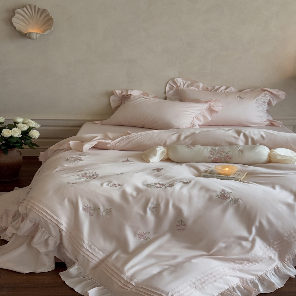 91家纺网 家纺一手货源 找家纺 MIU缪家居 2025新款亲肤舒适100支全棉纯棉四件套-花溪 花溪-粉色
