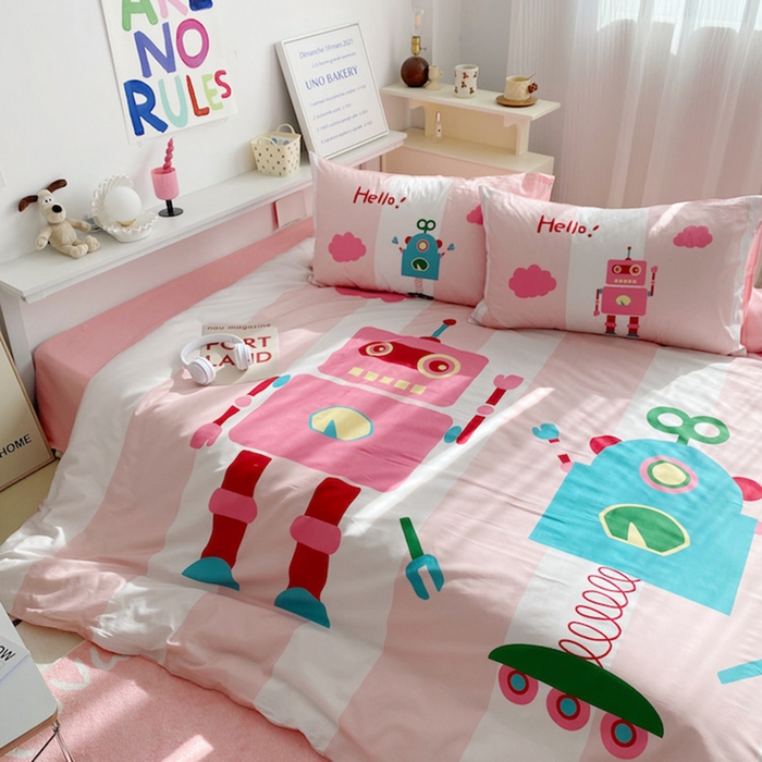 91家纺网 家纺一手货源 找家纺 柚可家居 2024定版数码印花卡通40全棉四件套 机器人粉