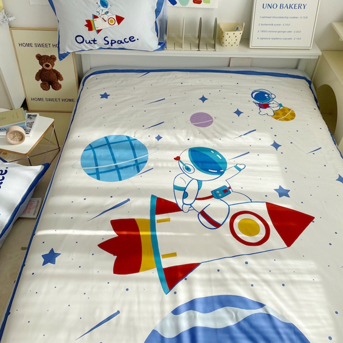 91家纺网 家纺一手货源 找家纺 柚可家居 2024定版数码印花卡通40全棉四件套 宇航员白