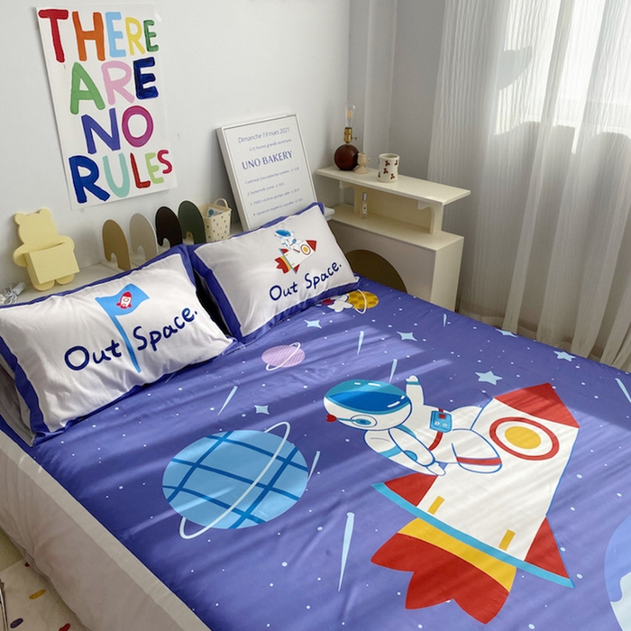 91家纺网 家纺一手货源 找家纺 柚可家居 2024定版数码印花卡通40全棉四件套 宇航员蓝