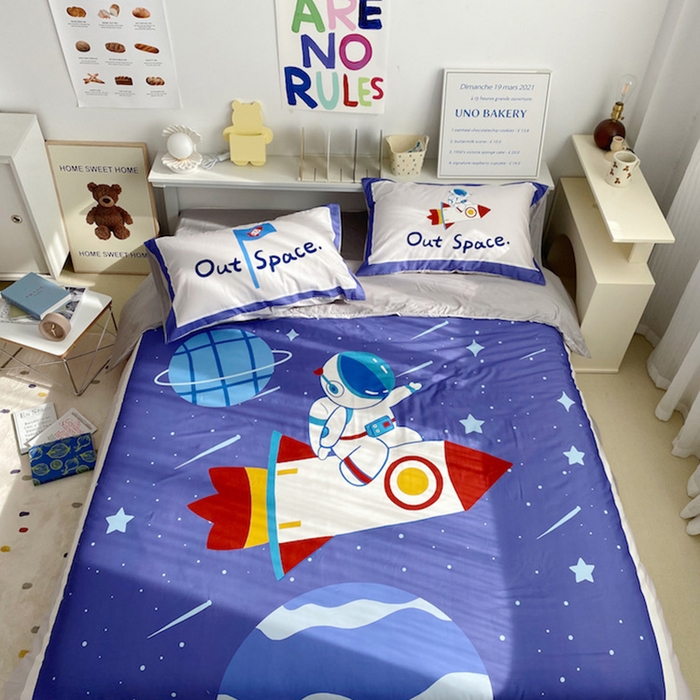 91家纺网 家纺一手货源 找家纺 柚可家居 2024定版数码印花卡通40全棉四件套 宇航员蓝