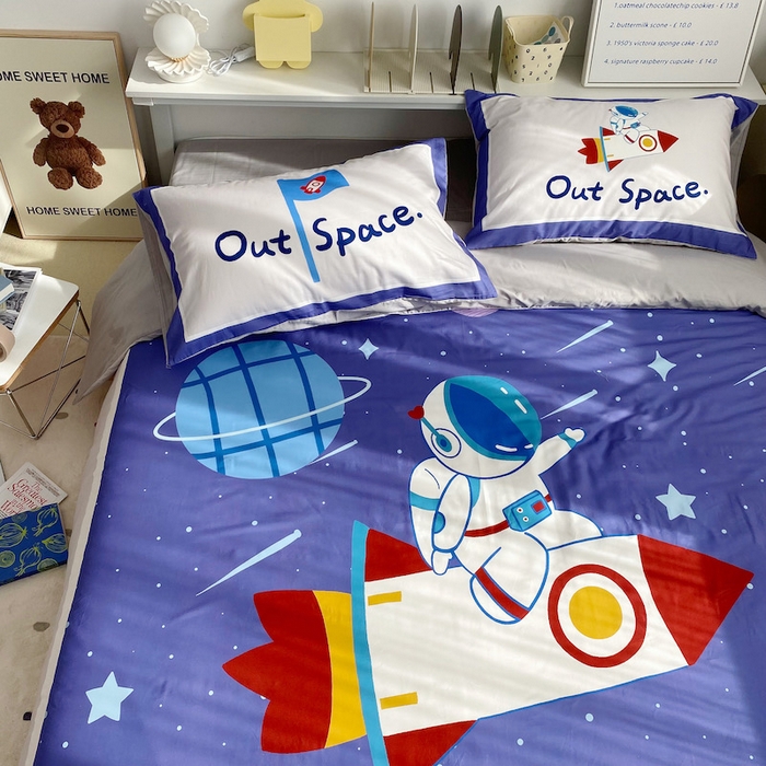 91家纺网 家纺一手货源 找家纺 柚可家居 2024定版数码印花卡通40全棉四件套 宇航员蓝