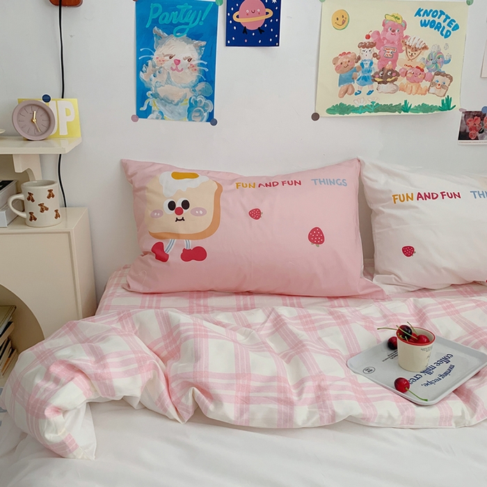 91家纺网 家纺一手货源 找家纺 柚可家居 2024定版数码印花卡通40全棉四件套 实拍图-草莓芝士