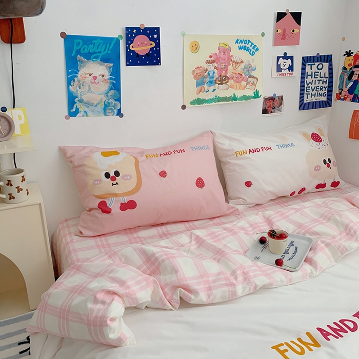 91家纺网 家纺一手货源 找家纺 柚可家居 2024定版数码印花卡通40全棉四件套 实拍图-草莓芝士