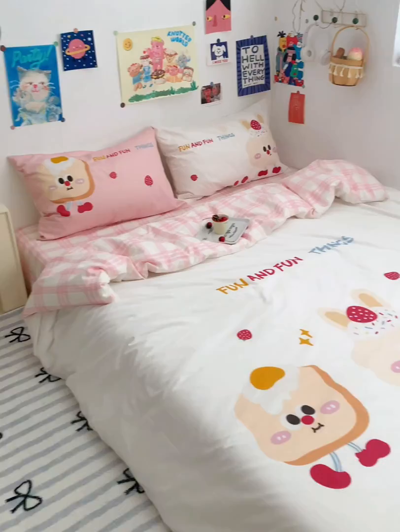 91家纺网 家纺一手货源 找家纺 柚可家居 2024定版数码印花卡通40全棉四件套 实拍图-草莓芝士