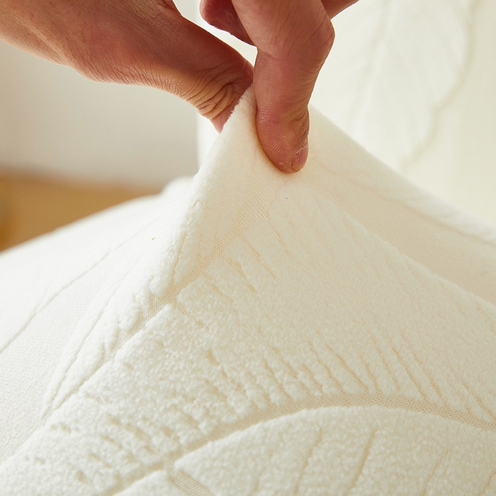 91家纺网 家纺一手货源 找家纺 丝绮鹿 2025新款富贵叶松紧款椅套 富贵叶-米白