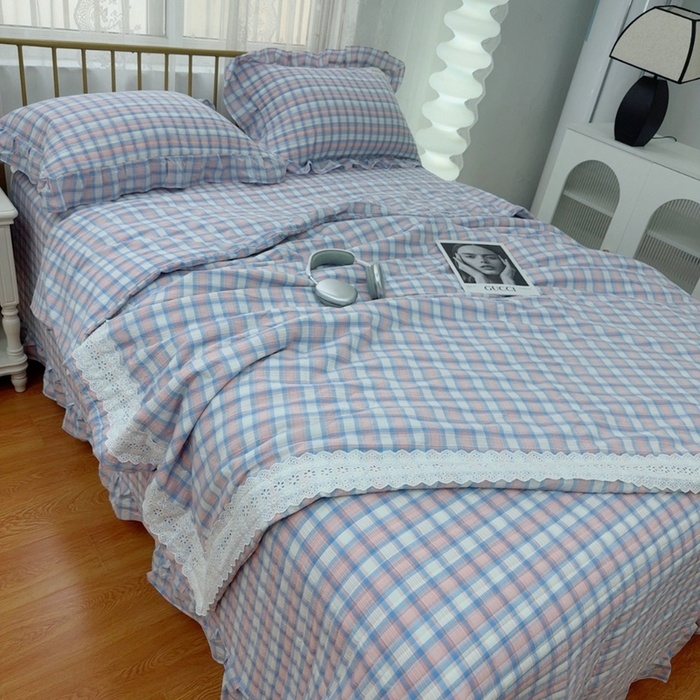 91家纺网 家纺一手货源 找家纺 暖居 2025新款全棉水洗棉床盖三件套可配同款被套同款多功能夏被四季通用 紫小格