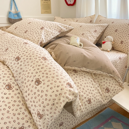 首尔家纺 2025新款学生季全棉跑量款四件套系列卡通小清新AB版学生三件套 豹纹小熊