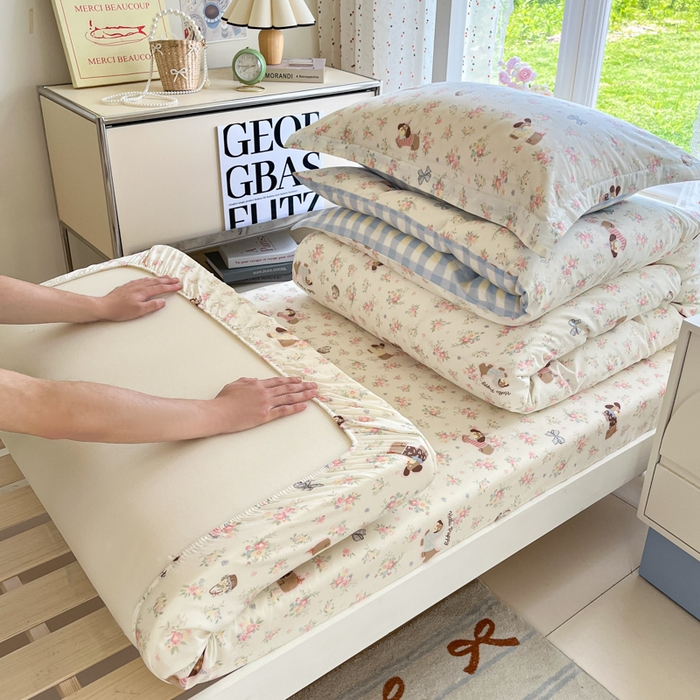 91家纺网 家纺一手货源 找家纺 莱通家纺 2025新款12868学生宿舍三件套 花田小狗